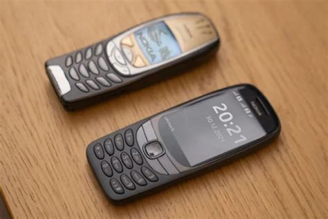 MARCOU ÉPOCA Nokia relança famoso tijolão para comemorar 20 anos do