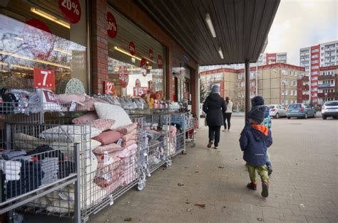 Hunderte Filialen Nächstem Traditions Discounter droht das Aus