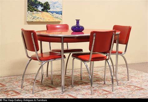 Retro red kitchen chairs | Hawk Haven