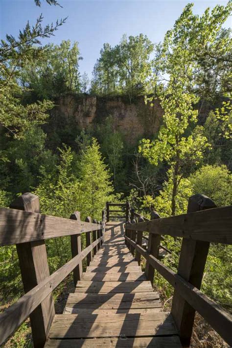 Hiking The Horseshoe Bluff Trails At The Mines Of Spain Iowa Road Trip