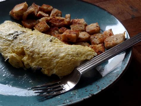 Omelette Aux Truffes Et Cro Tons La Tendresse En Cuisine