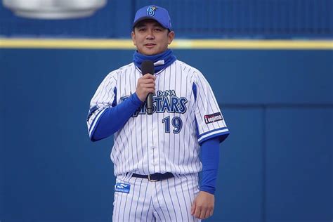 Dena山崎康晃、涙の残留宣言 声震わせファンに報告「夢を一緒に見続けて」 野球 スポーツブル スポブル