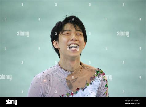 Yuzuru Hanyu Medal Fotograf As E Im Genes De Alta Resoluci N Alamy