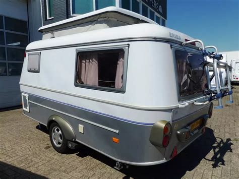 Eriba Touring Triton 420 GT Met Voortent En Mover Bij CaravanCentrum