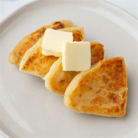 Tattie Scone Recipe - Scottish Potato Scones | Midwest Modern Momma