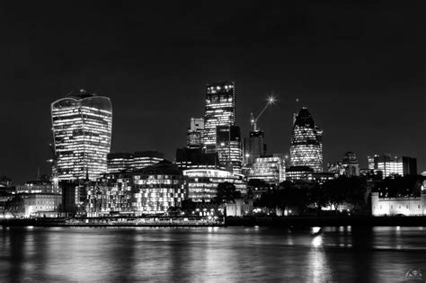 Hintergrundbilder Beleuchtung London Schwarz Einfarbig Stadt