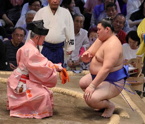 大の里 3日目で初白星 連敗スタートも「何事も経験だと思うので深く考えずにやっていきたい」 ライブドアニュース