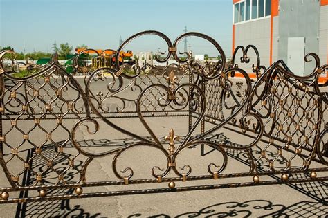 Кованая оградка ОГР2 - Художественная ковка и кованые изделия Омск ...