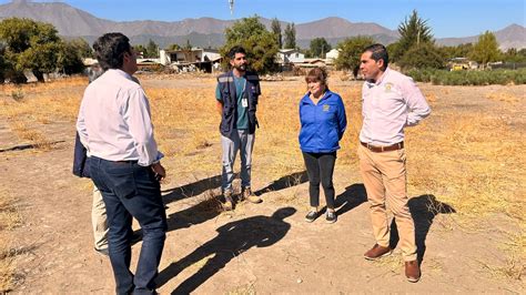 Ilustre Municipalidad De Panquehue Alcalde Vergara Inspecciona Junto