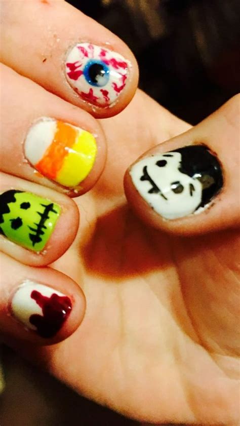 halloween nails | Halloween nail colors, Halloween nails, Nail art kits ...