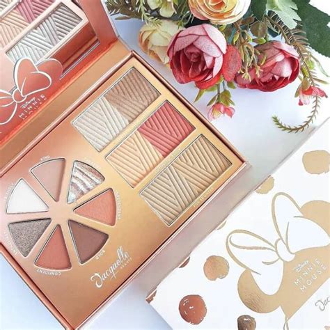 Bikin Makeup Praktis Ini Rekomendasi Face Palette Untuk Pemula Kwikku