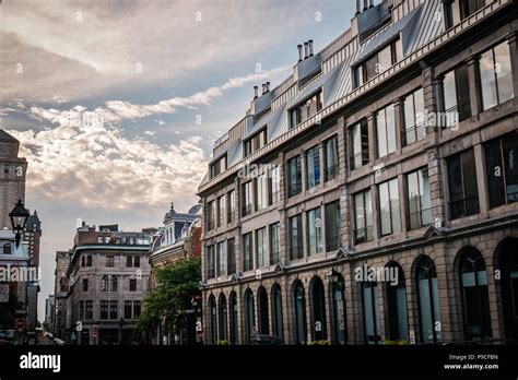 old montreal architecture Stock Photo - Alamy