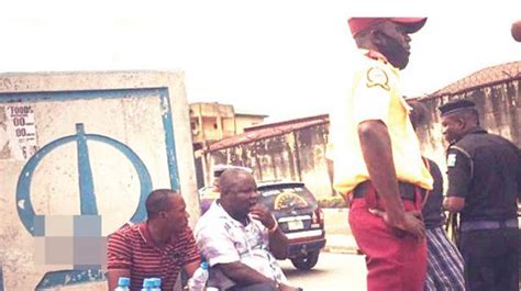 Traffic Light How Policemen Lastma Officers Extort Motorists In Lagos