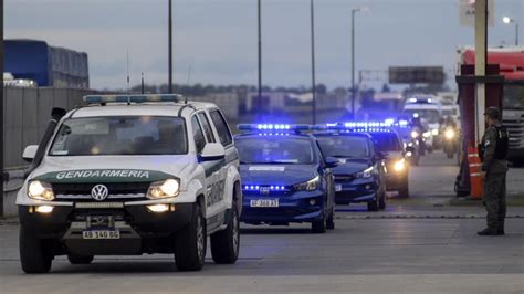 Milei envía fuerzas federales a ciudad de Rosario golpeada por el narco