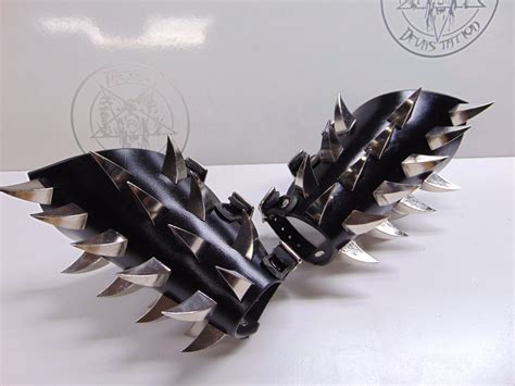 WINDIR LEATHER DRAGON CLAW SPIKE GAUNTLET Norway MDLG0057 Metal