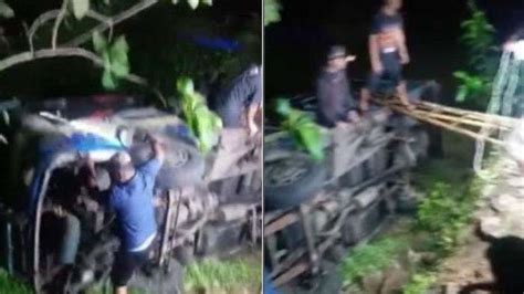 Laka Maut Minibus Tak Kuat Menanjak Hingga Masuk Jurang Penumpang