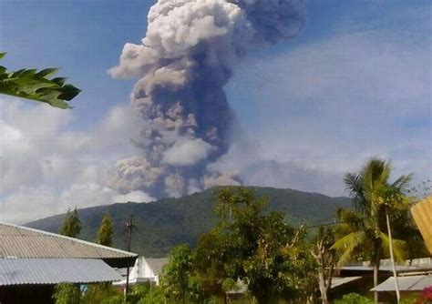 Posko Erupsi Gunung Soputan Di Minahasa Tenggara Masih Disiagakan