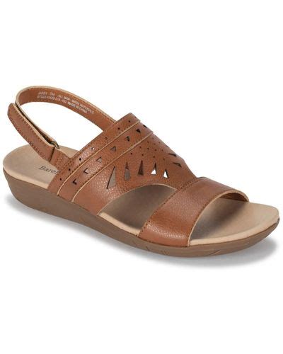 Brown Baretraps Flats For Women Lyst