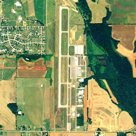 Madison County Executive Airport