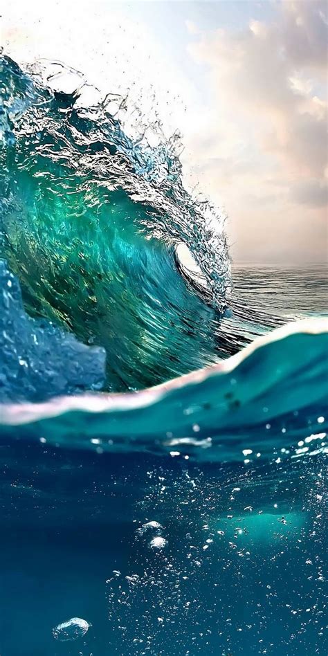 50 High Quality Ocean Wave Wallpaper Backgrounds