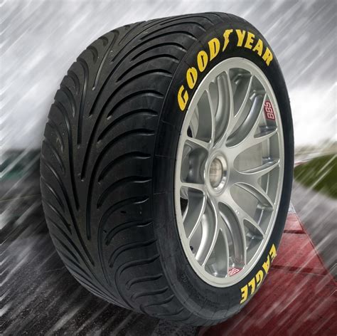 285 680R18 Goodyear Race Tyre