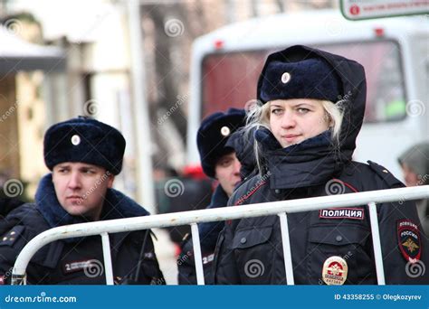 Woman Police Officer From Russia In Winter Uniform Editorial Image