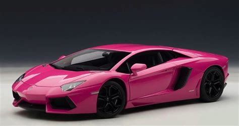 Pink Lamborghini Aventador Scale Model - autoevolution