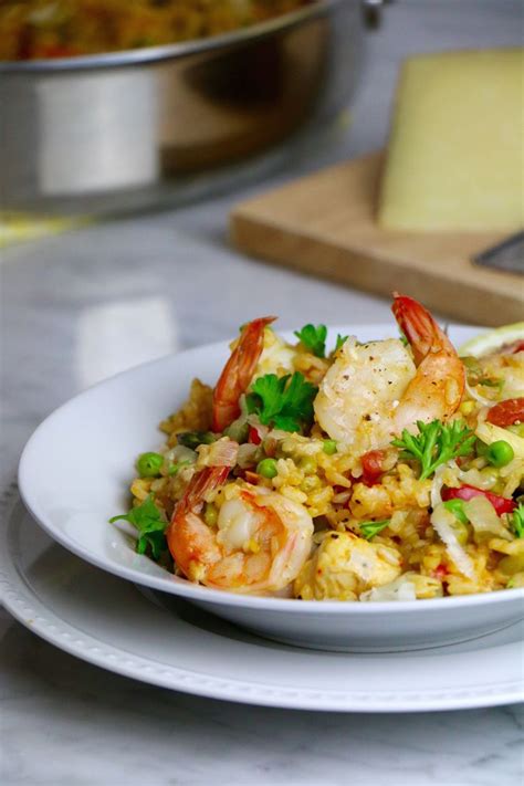 Healthy Seafood Paella Recipe Recipes Paella Recipe Seafood Healthy