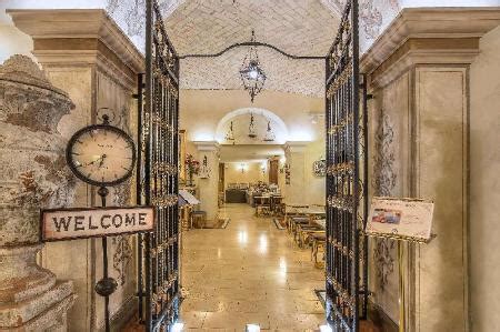 Hotel Veneto Palace in Rome - Room Deals, Photos & Reviews