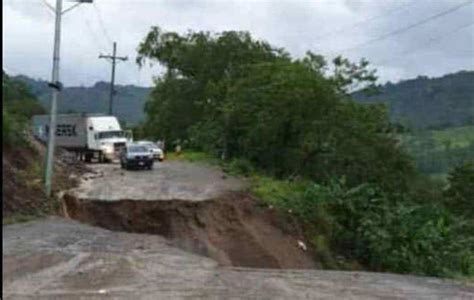 Falla geológica en carretera CA 4 interrumpe el paso entre Honduras y