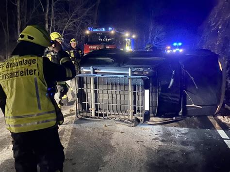 Harz Feuerwehr R Ckt Zu Unfall Aus Fahrzeug Lag Auf Der Seite