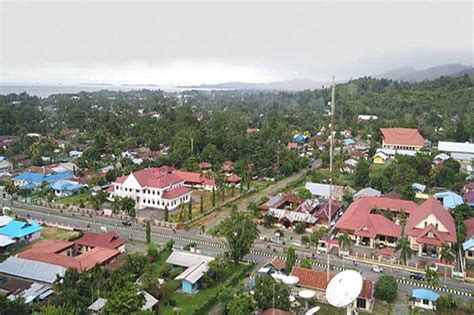 mengenal kabupaten nabire  dekat calon ibu kota  papua tengah