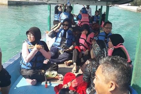 Paket Menginap Pulau Pari