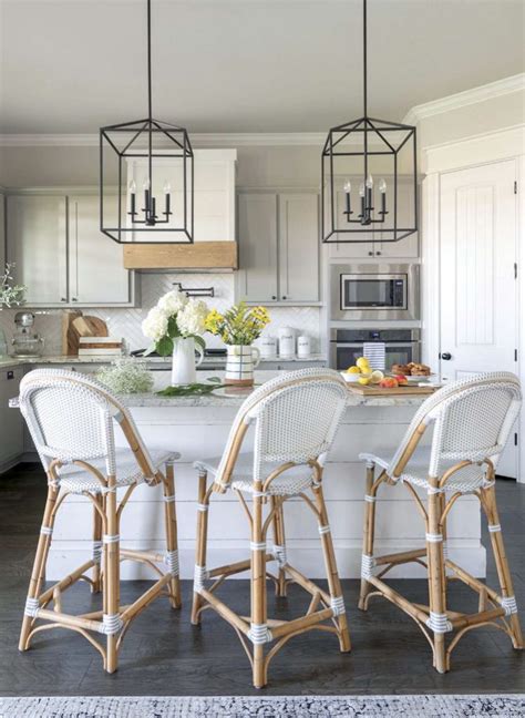 Types of Farmhouse Lighting - American Farmhouse Lifestyle