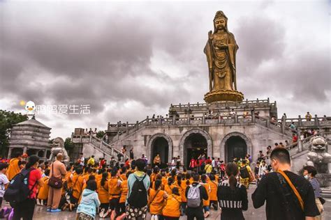 普陀山供佛之始源于此，33米高观音圣像是地标，紫竹林禅意悠悠腾讯新闻