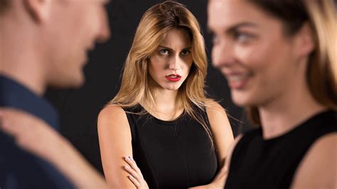 How To Tell If Someone Is Jealous Of You 10 Signs