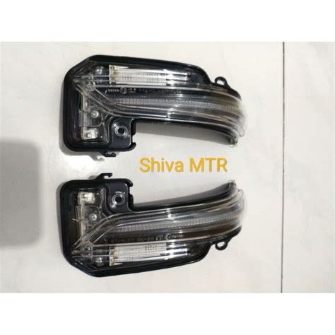 Jual Lampu Sen Spion Ori Innova Reborn Fortuner Vrz Hilux Shopee