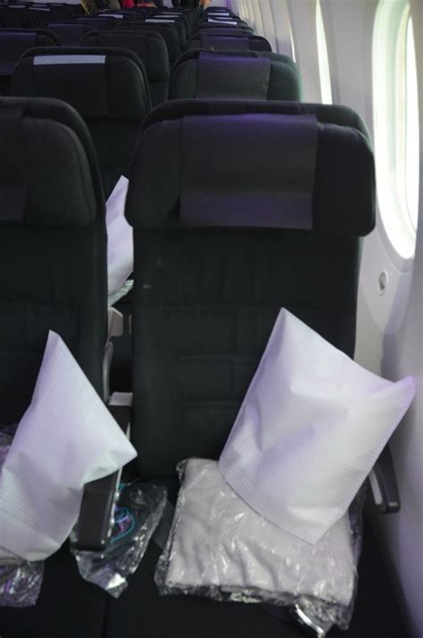 Review Air New Zealand B787 9 Economy Skycouch Auckland Papeete