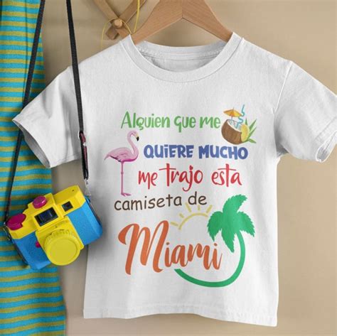 T Shirt Alguien Que Me Quiere Mucho Me Trajo Esta Camiseta De Etsy