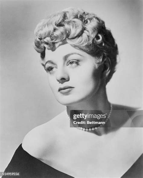 Shelley Winters Photos And Premium High Res Pictures Getty Images