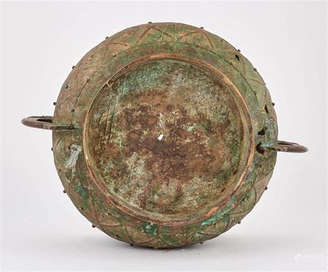 Bidlive A Chinese Archaistic Bronze Vessel Gui