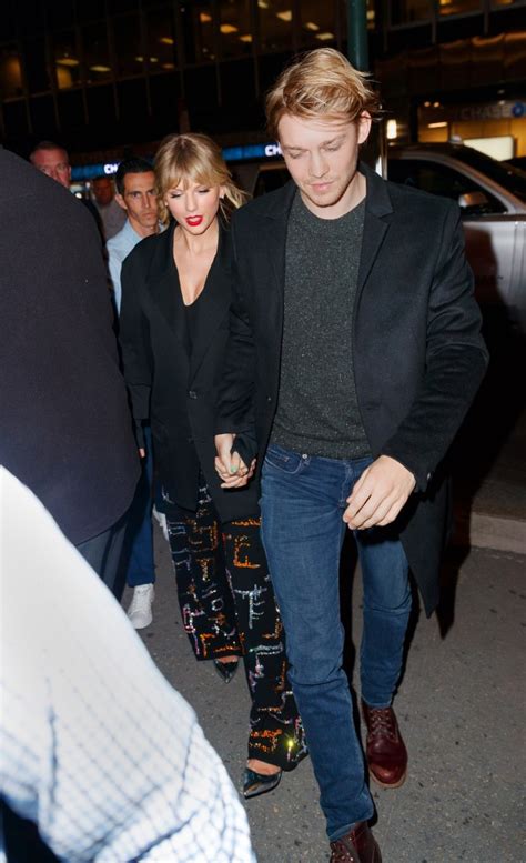 Taylor Swift's dating history: Full list of famous boyfriends