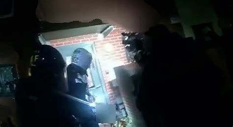 Dramatic Moment Police Smash Their Way Into Drug Dealer S House As