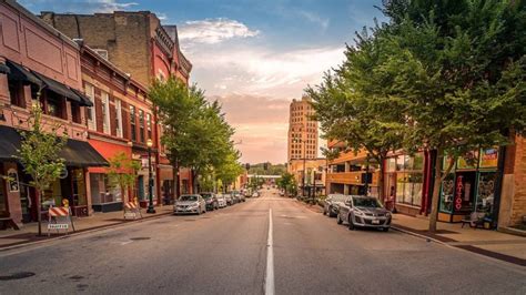 Things to Know Before Moving to Elgin, Illinois – Film Daily