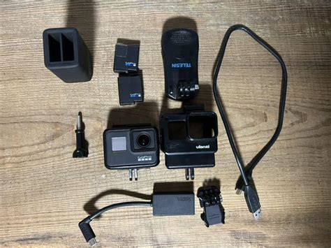 50％割引ブラック系国内初の直営店 【美品】gopro Hero7 Black マイク、3脚セット ビデオカメラ カメラブラック系 Ota