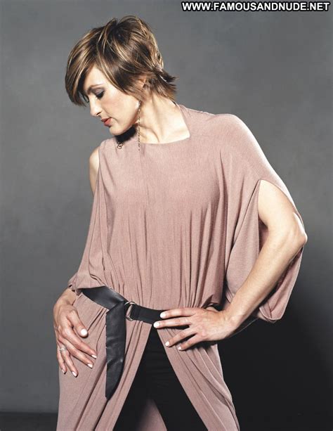 Mariska Hargitay Sexy Hot Sexy Dress Cute Famous Celebrity