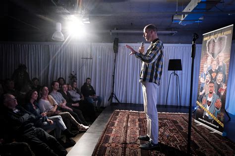 De Comedians Van Radicaal Rechts Goedenavond Wappies Of Zitten Er