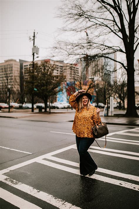 TIPS FOR SHOPPING AS A PLUS WOMAN // + where to shop plus sizes in