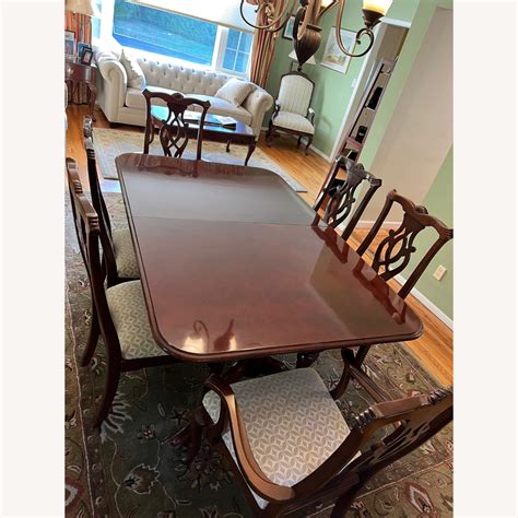 Thomasville Double Pedestal Table And Six Chairs Aptdeco