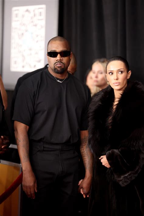 bianca censori grammys 2025 outfit not censored 11